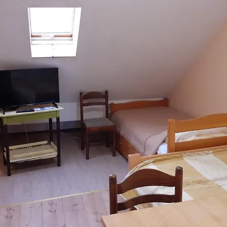 Miro Skadarlija Apartment *
